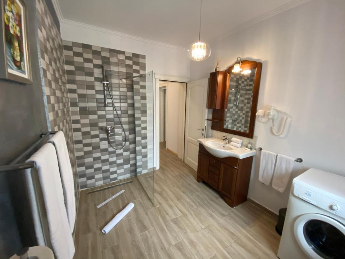 Sarada Boutique Luxury Apartment Deva Exteriör bild